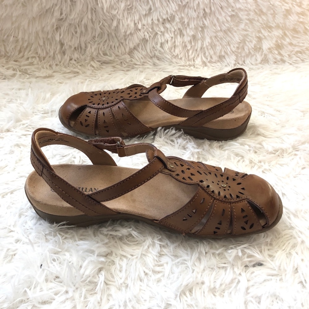 Magellan || Brown Sandals Shoes